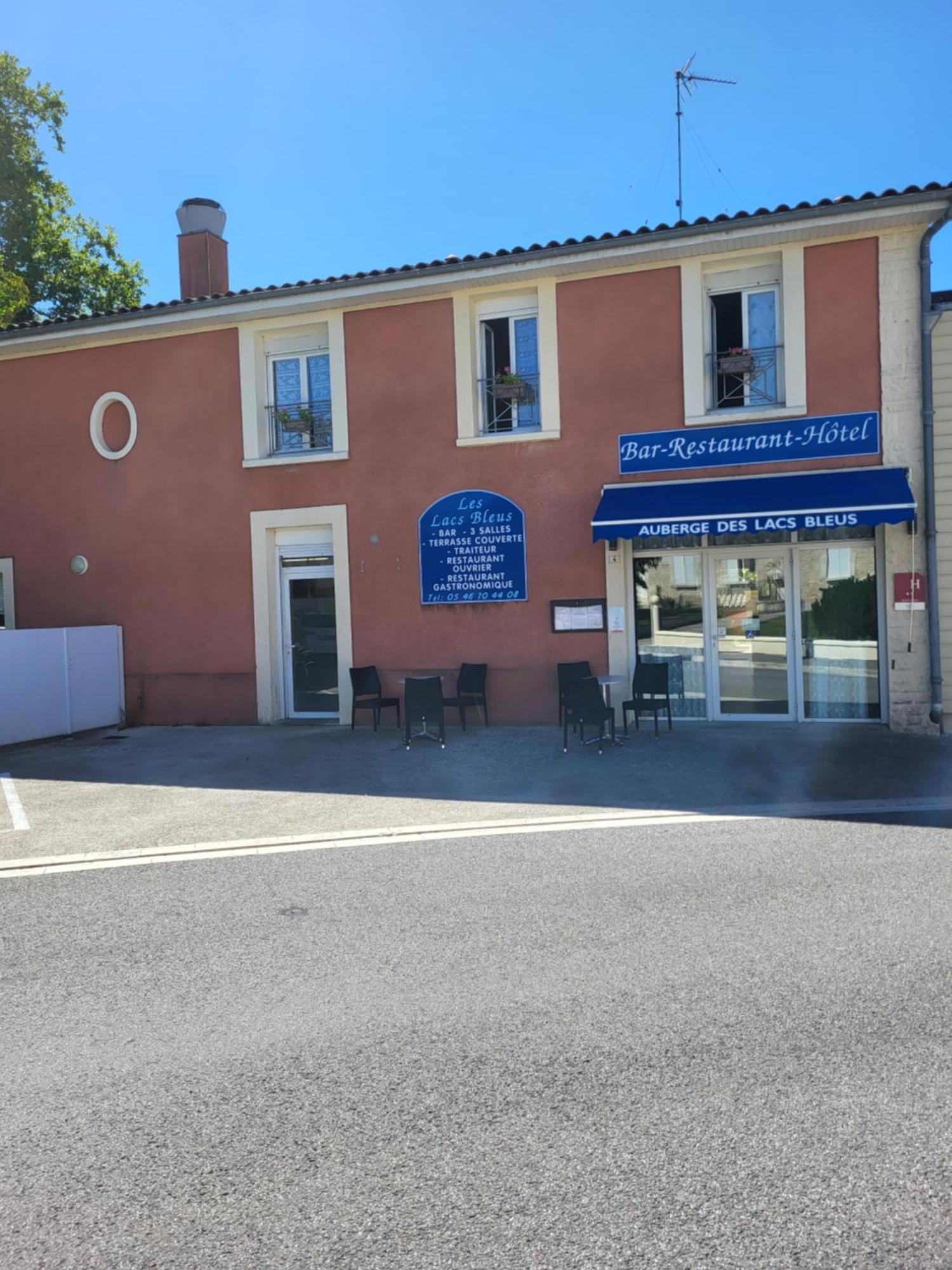 Auberge Des Lacs Bleus Clérac 外观 照片